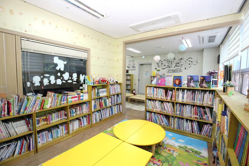 까망돌 어린이도서관